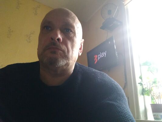 ,   Valdas, 62 ,     , c , 