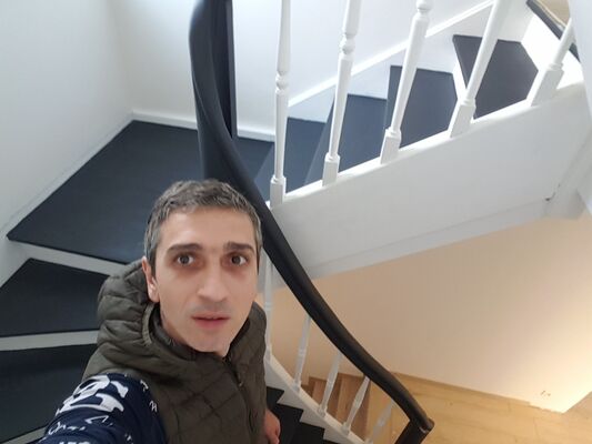  ,   Giorgi30, 42 ,   