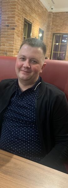  ,   Anton, 39 ,   ,   
