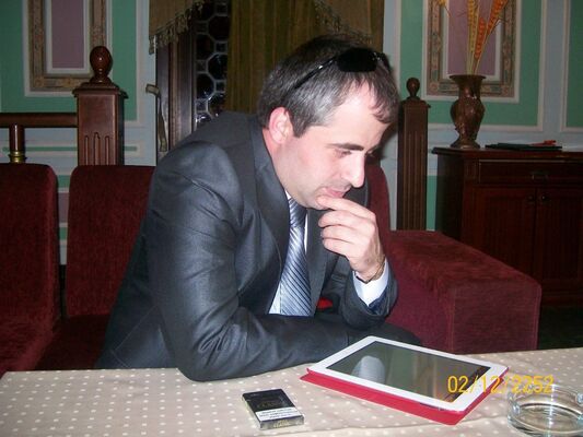  ,   Giza, 42 ,   