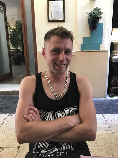  ,   Igor, 38 ,   ,   , c 