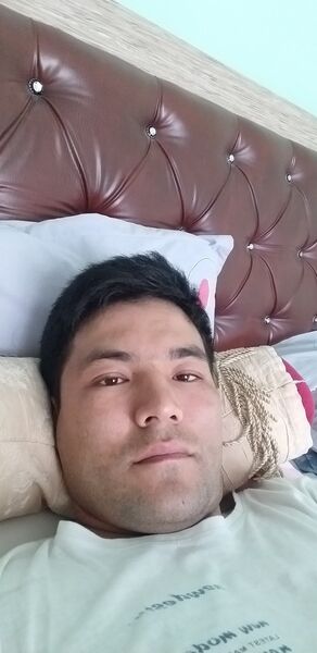  ,   Max, 34 ,  