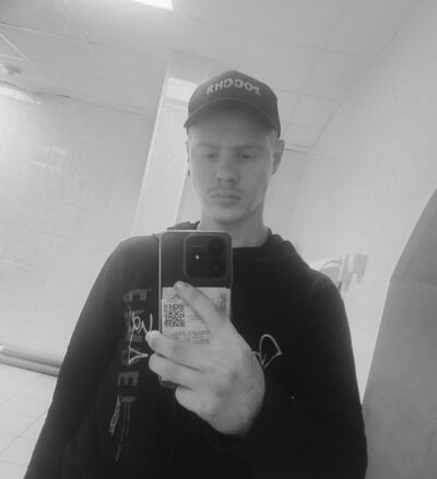  ,   Stas, 19 ,     , c 