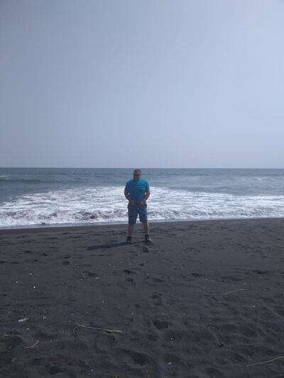  -,   Albertkoltov, 56 ,     , c 