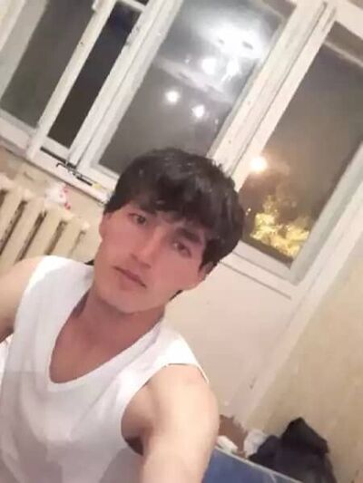  ,   Mujohddin, 33 ,  