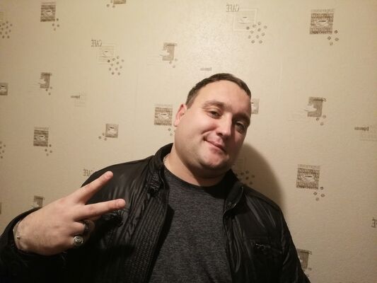  ,   Aleksandr, 37 ,   