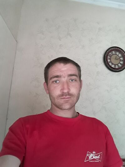  ,   Serghei God, 38 ,   , 