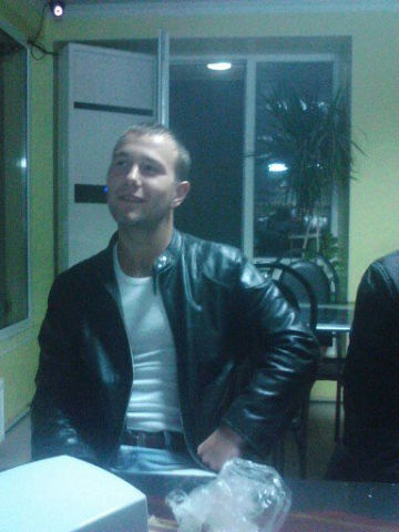  ,   Adrian, 32 ,     , c , 