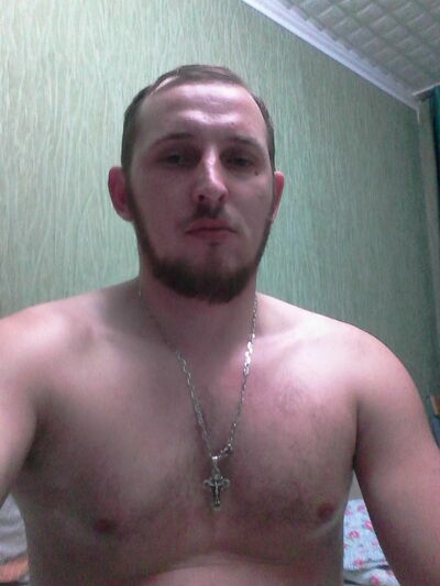  ,   Vitalii, 40 ,  
