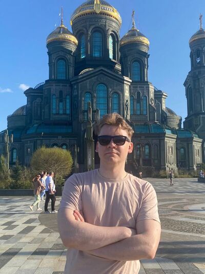  ,   Anton, 25 ,   ,   