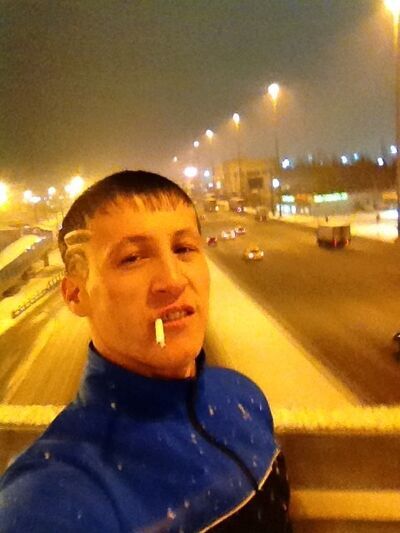  ,   Artur, 32 ,   ,   , c 