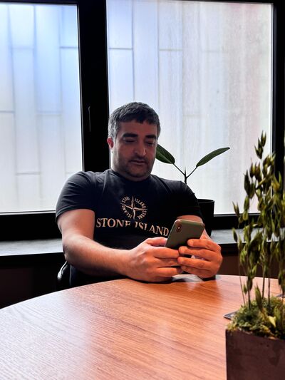 ,   Rustam, 40 ,   ,   , c , 