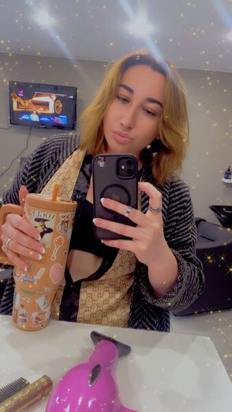  ,   Gabriela, 41 ,     , c 