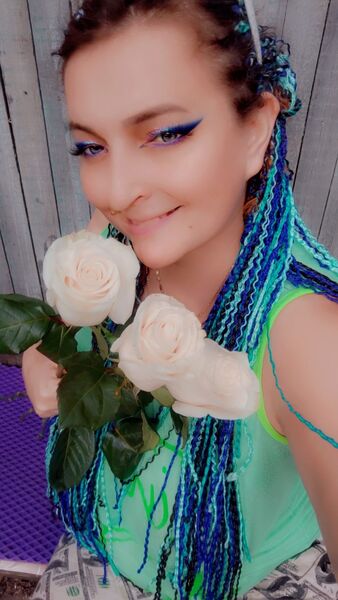  ,   Roxie, 35 ,   ,   , c , 
