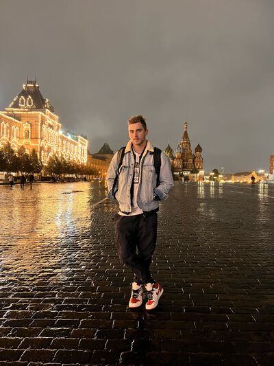  ,   Vladislav, 31 ,   ,   , c , 