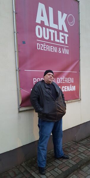  ,   Oskars, 54 ,   ,   , c 