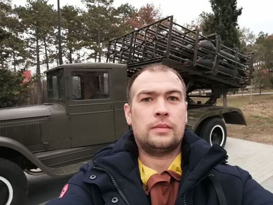  ,   Alecsey, 38 ,   ,   