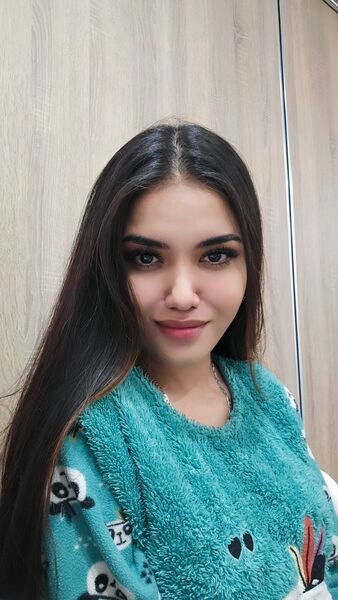  ,   Ruxshona, 25 ,   ,   