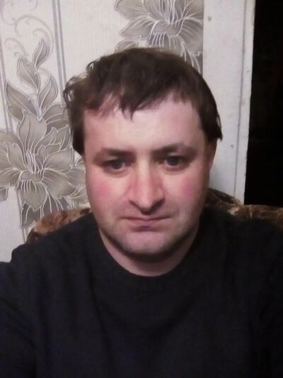  ,   Artur, 43 ,   ,   