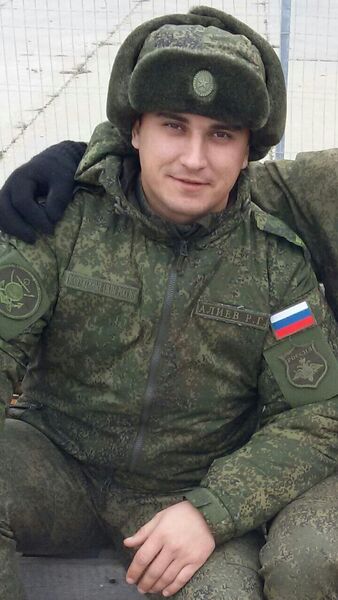  ,   Ruslan, 38 ,   ,   , c , 