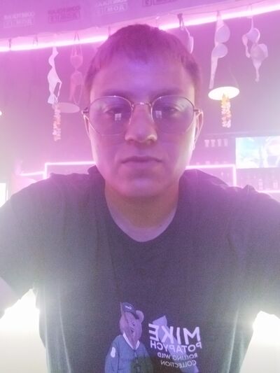  ,   Evgeny, 28 ,   c 