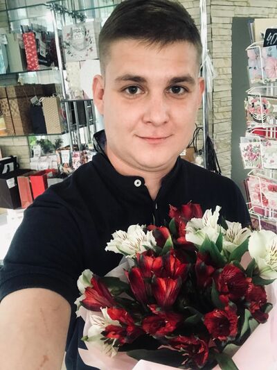 ,   Keni, 31 ,   