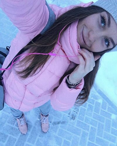  ,   Alina, 25 ,   ,   