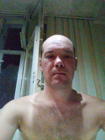 ,   Ildar, 39 ,   