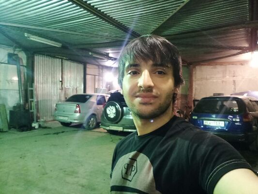  ,   Dato, 31 ,  