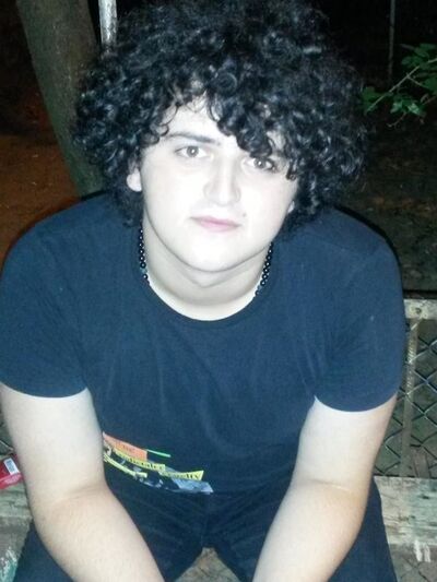  ,   Gio, 32 ,   ,   , c 