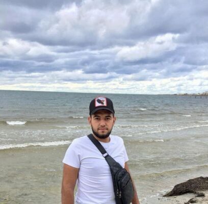  ,   Yusif, 25 ,     , c 