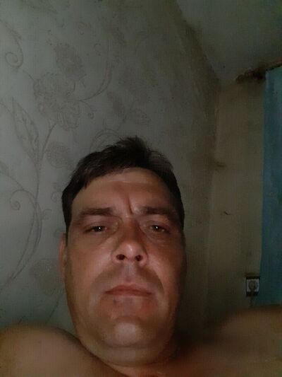  ,   Ivo, 44 ,   ,   , c 