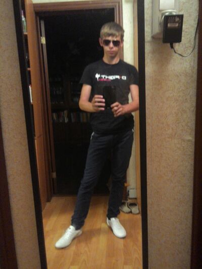  -,   Sasha, 33 ,   ,   , c , 