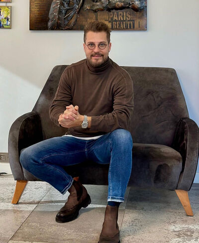  ,   Bill rowland, 42 ,     , c , 