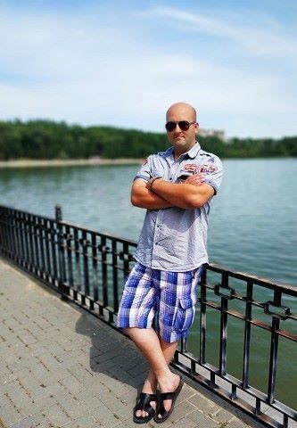  ,   Nicolae, 36 ,   