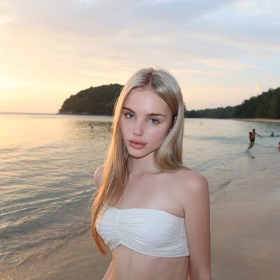  ,   Lena, 24 ,   ,   