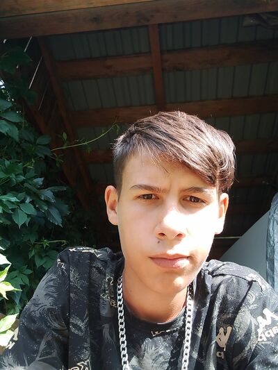  ,   Aleks, 24 ,   ,   