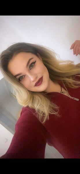 ,   Ivanka, 26 ,   