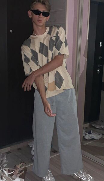  ,   , 21 ,   ,   