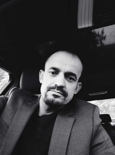  ,   Karim, 46 ,   ,   