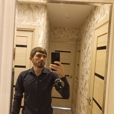  ,   Ali, 29 ,   ,   
