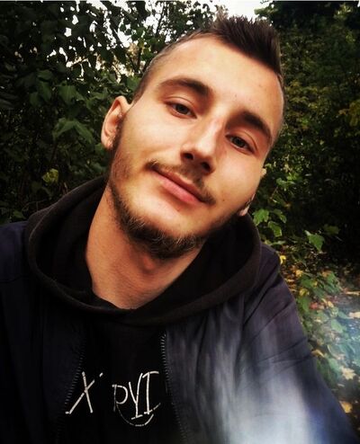  ,   Alex, 25 ,   ,   