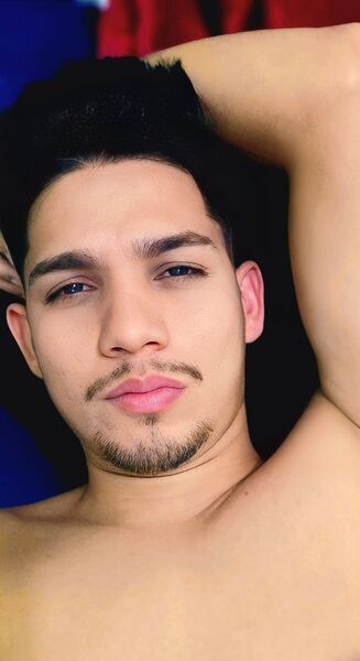  ,   Kevyn, 27 ,   ,   