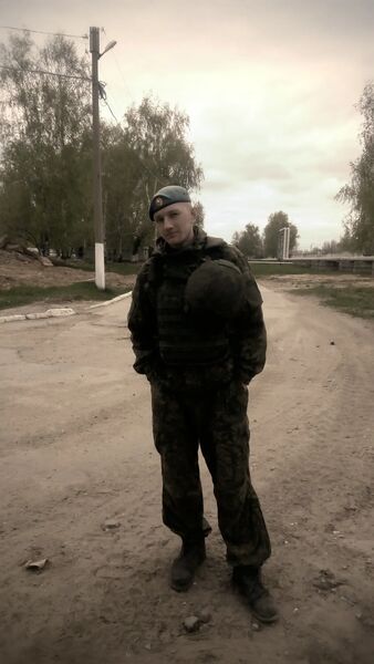  ,   Denis, 34 ,     , c 