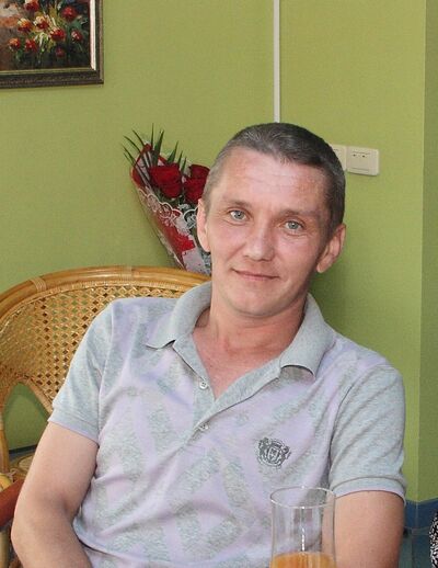  ,   Alex, 48 ,   