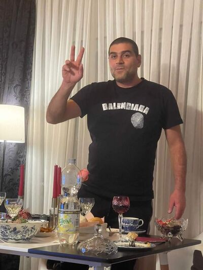  ,   Moshe, 38 ,   ,   