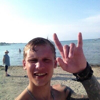  16486456  Ivan, 28 ,    