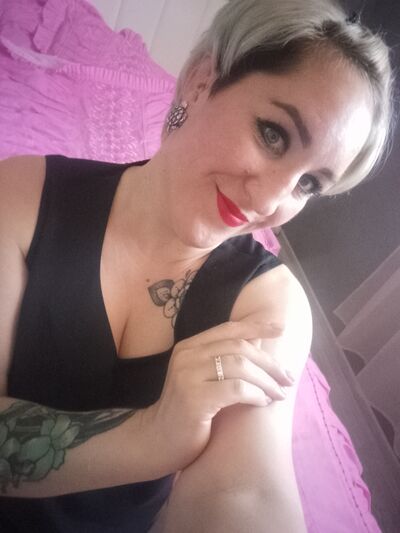  ,   Marina, 40 ,   ,   , c , 
