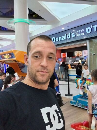  Rothschild,   Artur, 39 ,   ,   