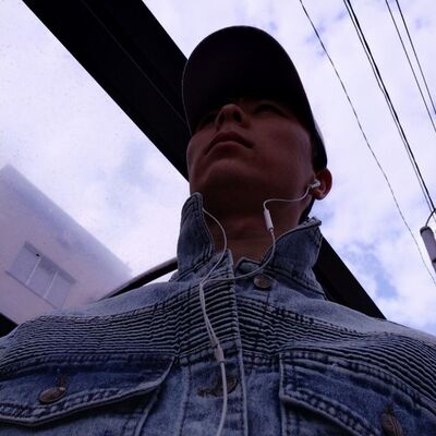  ,   Ulugbek, 25 ,   ,   , c 